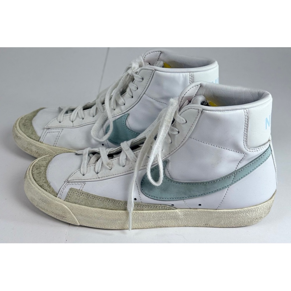 Nike Blazer Mid 77 White Celestine Blue High-Top Sneakers, size 9.5